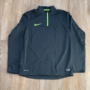 Nike Dri-FIT 1/4 Zip Pullover